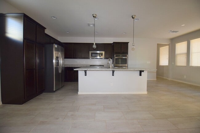 Photo - Beautiful Cooley Station Bungalow, 3 bed 2.5 bath with loft