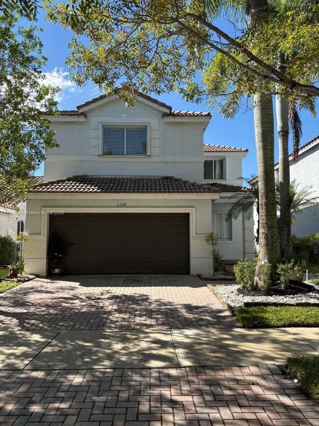 Building Photo - 1064 Golden Cane Dr