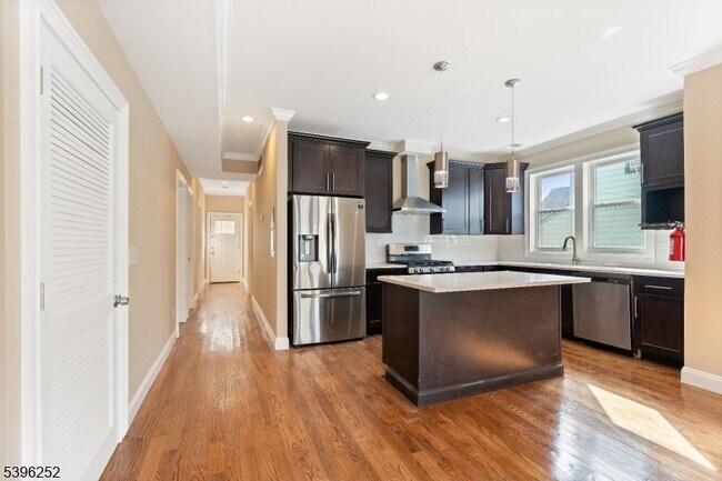 Photo - 57 Elm St Unidad 1