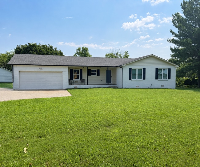 Building Photo - 702 Hugh Hunter Rd