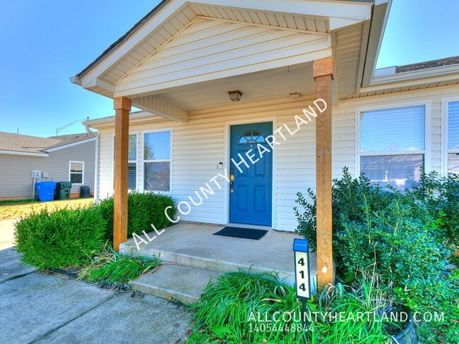 Building Photo - 414 English Elm Ln