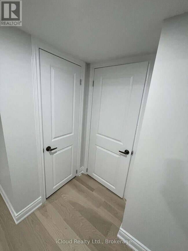 Photo - 4105 Channing Cres