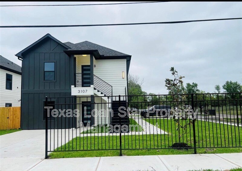 Photo - 3107 Grassmere St Unidad B