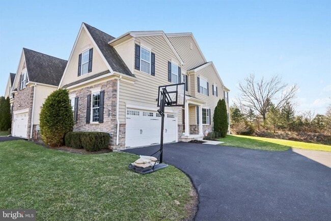 Photo - 1035 Thorndale Dr