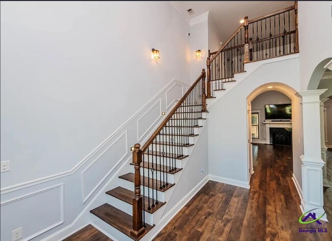 Photo - 111 S Carmenville Dr