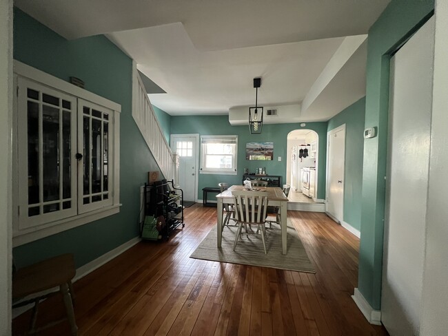 Photo - 2511 Leticoe St