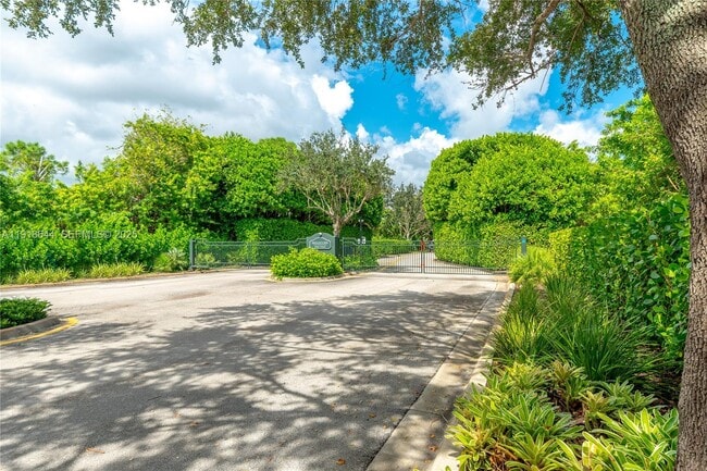 Photo - 11609 SE Florida Ave