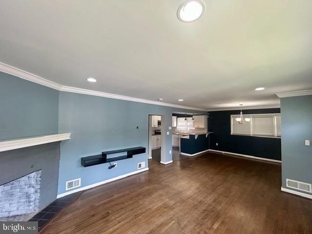 Photo - 413 S Wickham Rd
