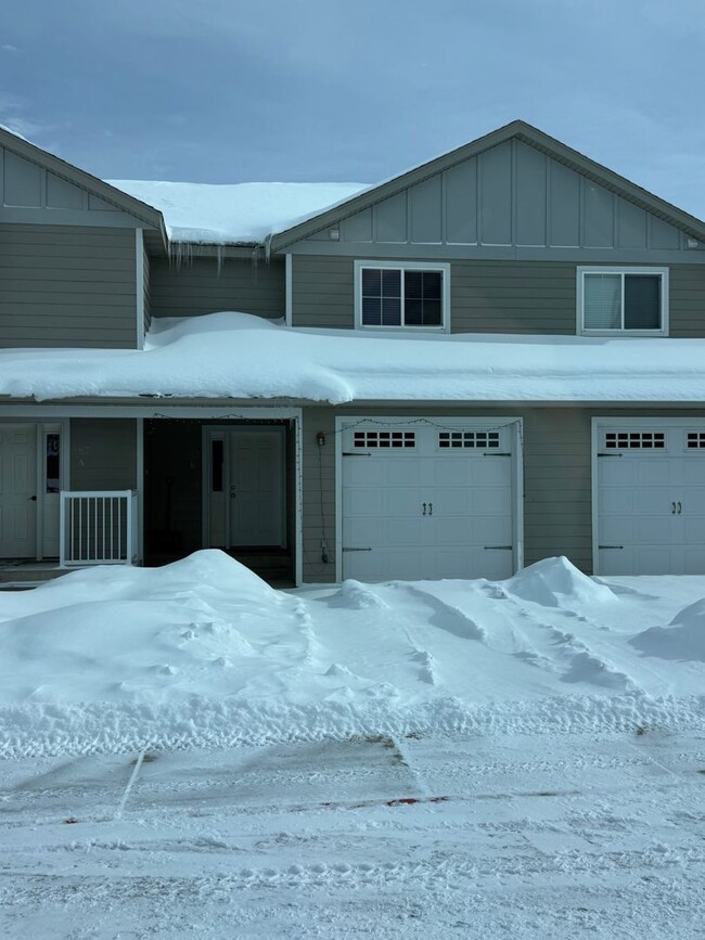 3 Bedroom Condo for Rent in Bozeman! - 3 Bedroom Condo for Rent in Bozeman! Unit B