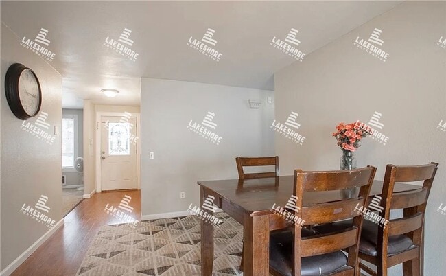 Photo - 3 Bed 2 Bath Graham Home w/ Beautiful Kitchen Remodel!