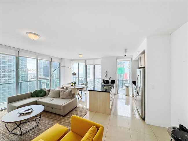 Photo - 1111 SW 1st Ave Unidad 3119