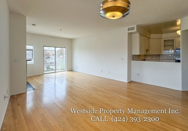 Building Photo - 127-133 S. Flores St.-2F Unit 2F Rental