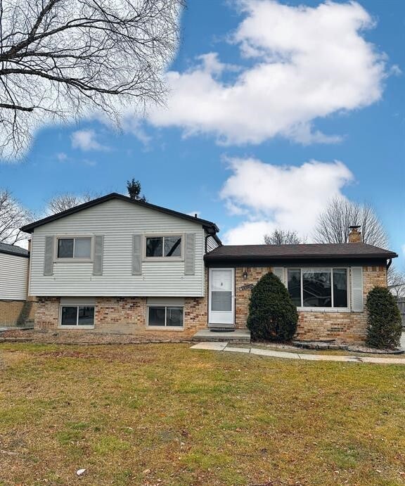 Building Photo - 40018 Stimpson Dr