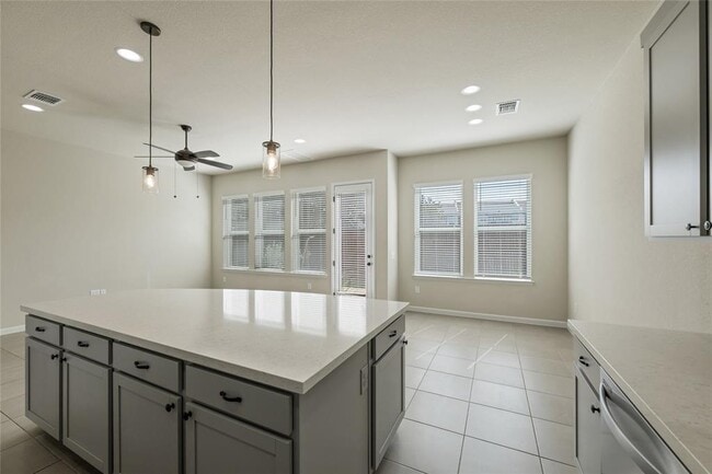 Photo - 13608 Cibolo Trace Unit 86