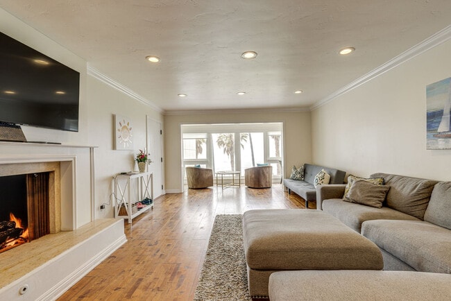 Photo - 1039 Coast Blvd Unit SI FL2-ID1546150P