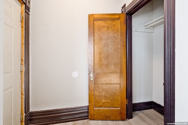 Photo - 803 N Broadway Unidad 402