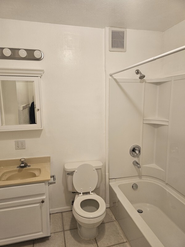 Photo - 1940 S State St Unit Apt 1