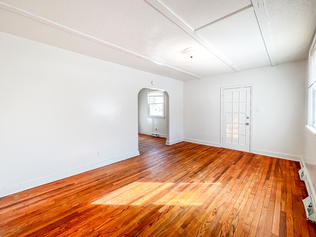 Photo - 1113 Evergreen Ave