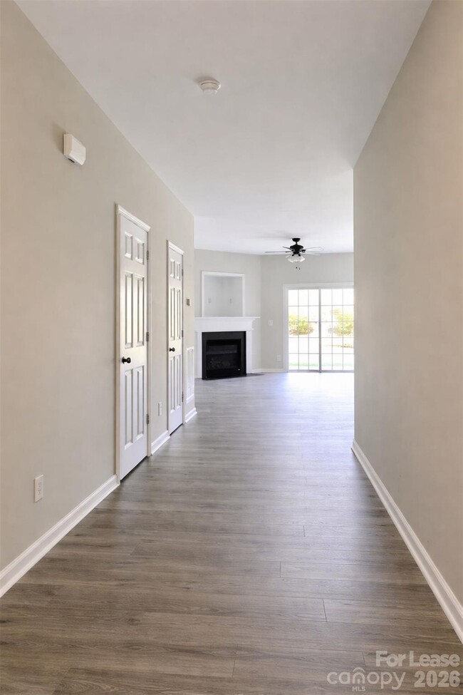 Photo - 9646 Walkers Glen Dr NW