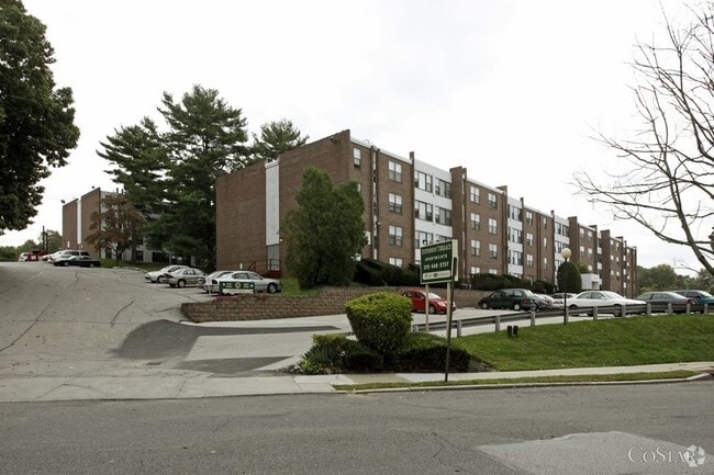 Stevenson Terrace Apartments