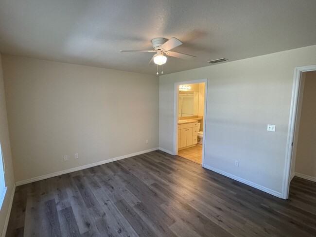 Photo - 3 bedroom 2 bathroom Condo