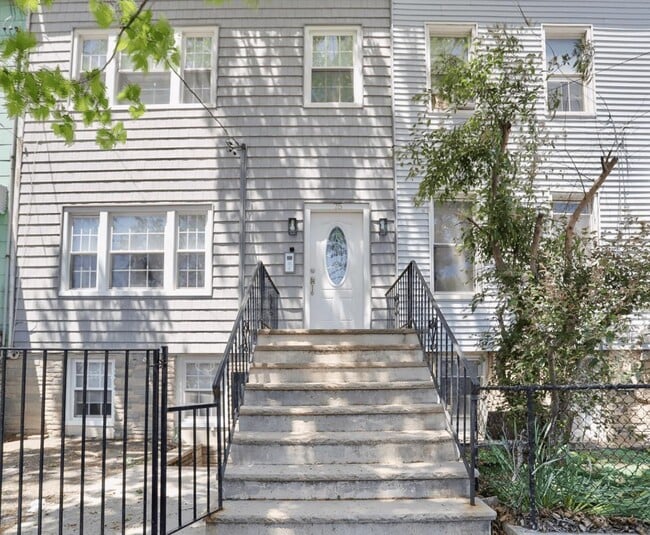 Photo - 75 Chestnut Ave Condo Unit #2