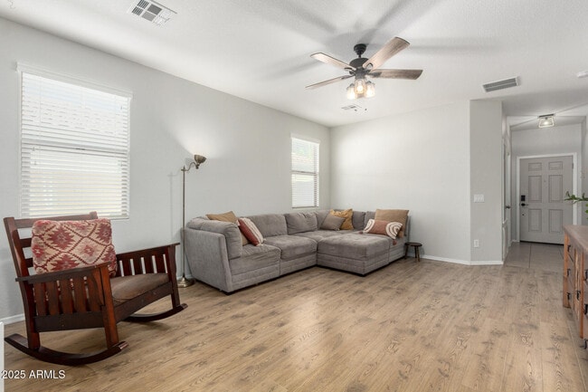 Photo - 18864 N Lariat Rd