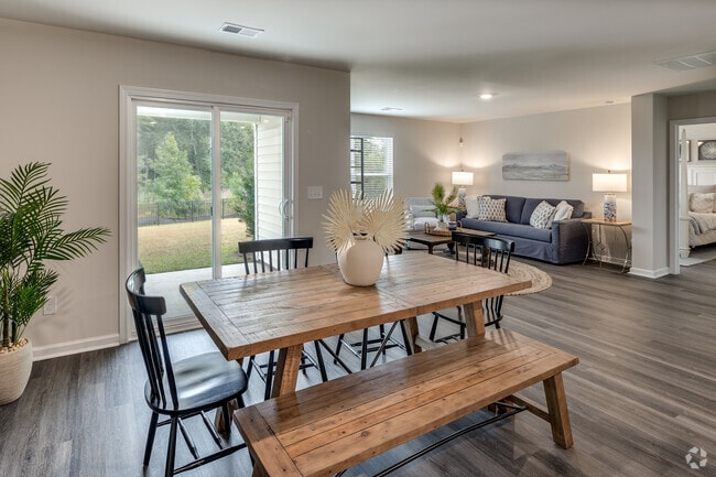 4BR, 2BA - 1,774SF Dining Room