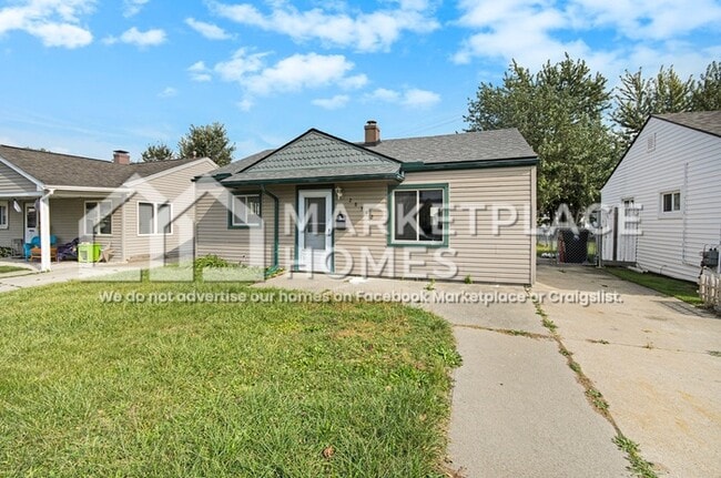 Photo - 28342 Rosemont St