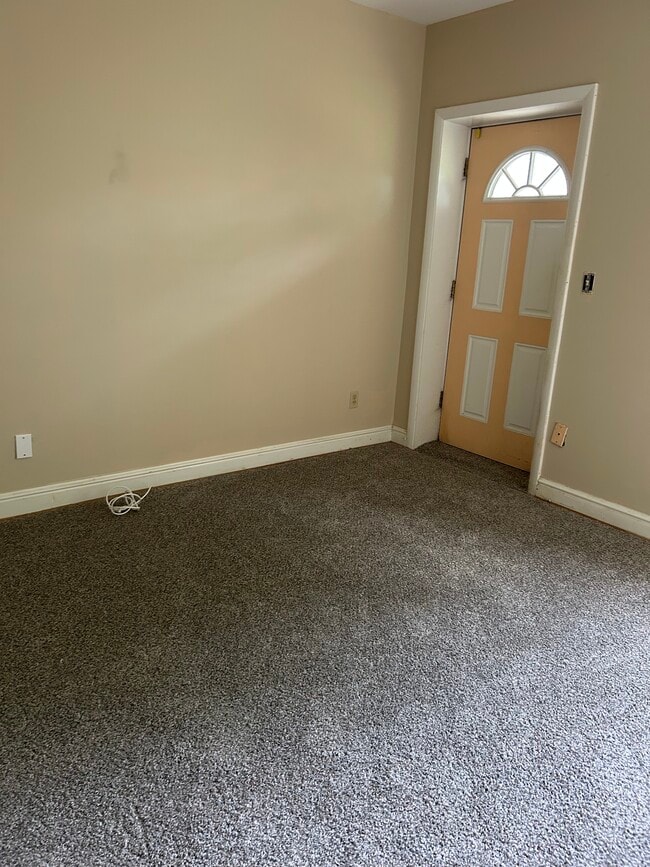 Building Photo - 1322 Juniata St Unit 1 Rental