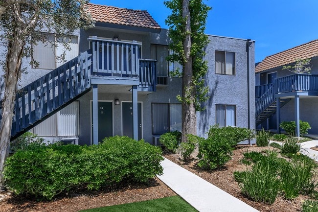 Maya Linda Apartments
