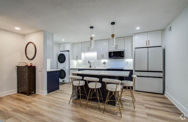 Building Photo - 1860 White Oak Dr Unit 377 Rental