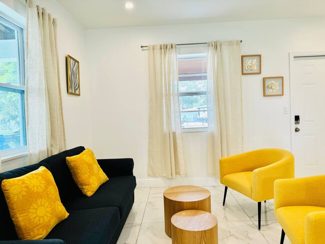 Photo - 133 SW 22nd Terrace Unit ID1258736P