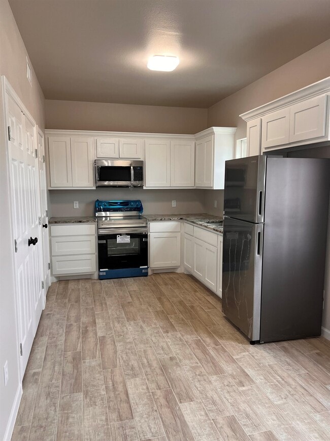 Photo - 111 Rockwell Way Unit A