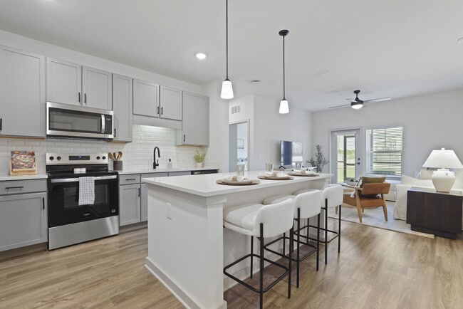 Building Photo - HoM at Pooler Rental