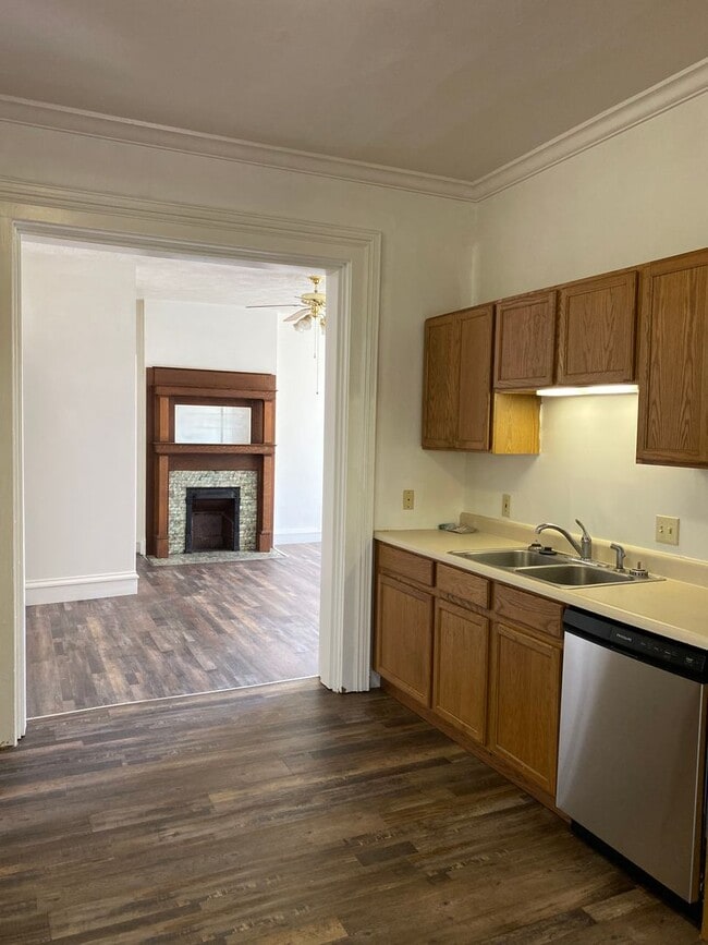 Photo - 525 S 9th St Unit 525 S. 9th St. #2