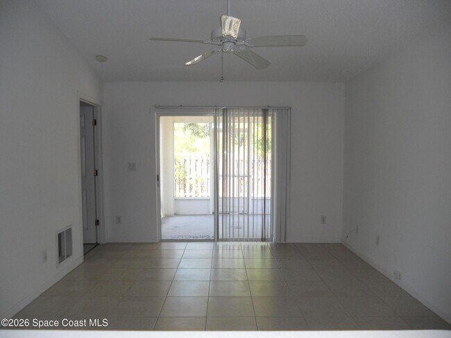 Photo - 540 Benton Dr