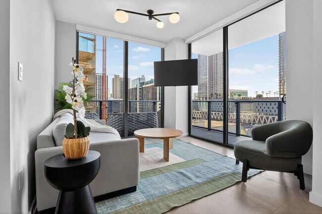 Photo - 11 NE 6th St Unidad SI FL11-ID1492779P