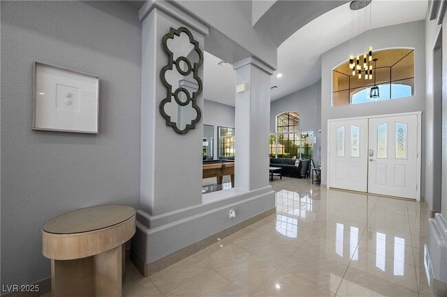 Photo - 1400 Castle Crest Dr