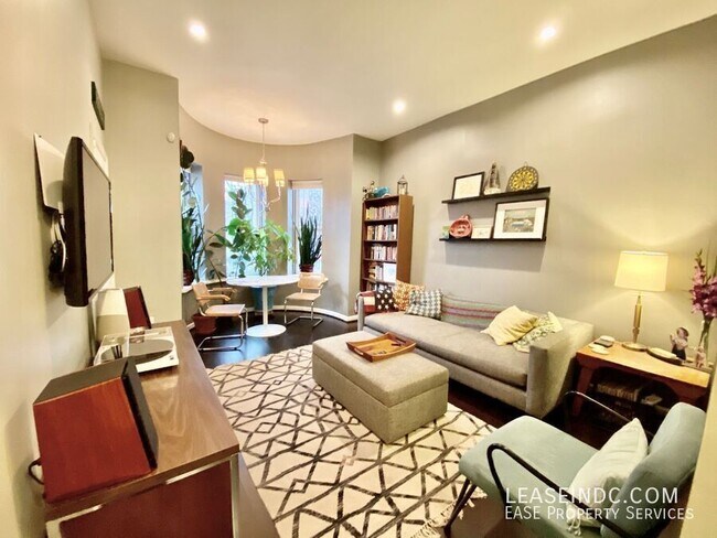 Photo - 1612 6th St NW Unidad #2