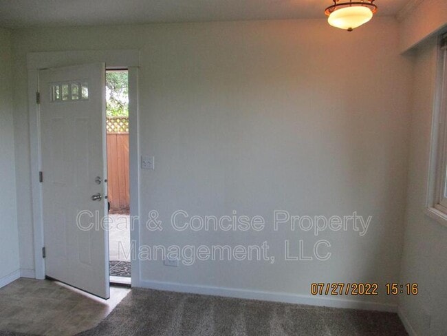 Photo - 1525 Garfield Pl