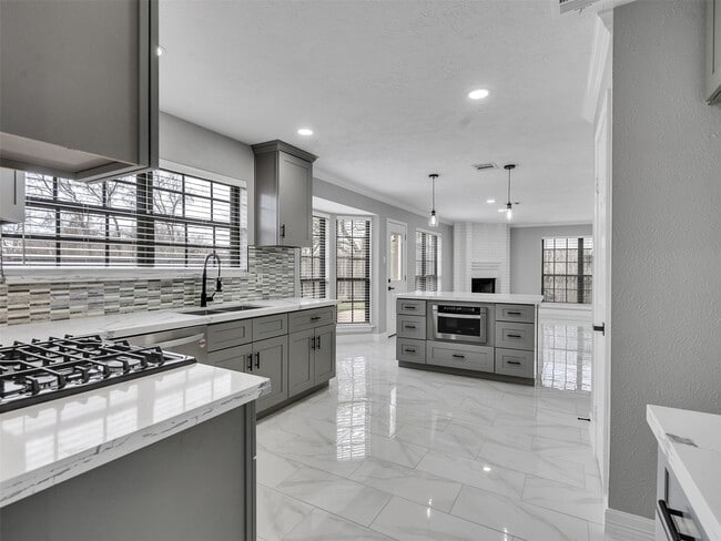 Photo - 1730 Pilgrim Journey Dr