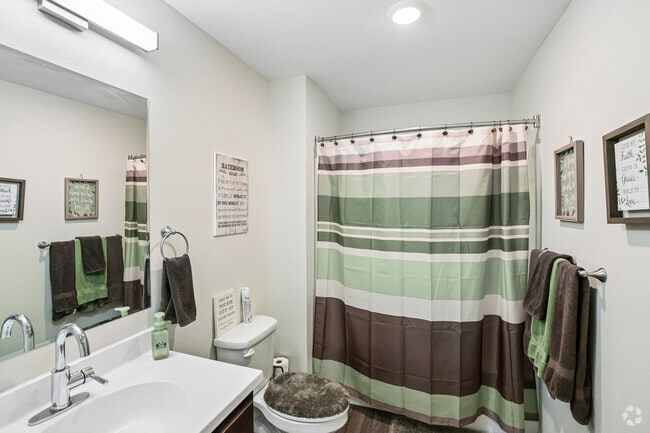 3BR, 2.5BA - 2,189SF - Second Bathroom