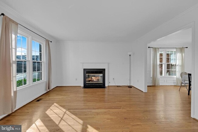 Photo - 5617 6th St N