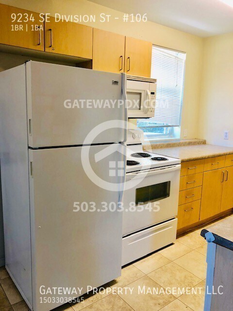 Photo - 9234 SE Division St Unit #106