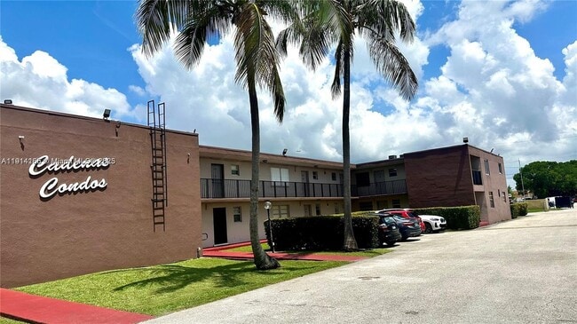 Photo - 10740 SW 3rd St Unit 204