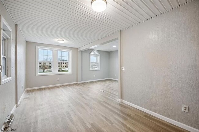 Photo - Charming 3 Bedroom Home in Loraine
