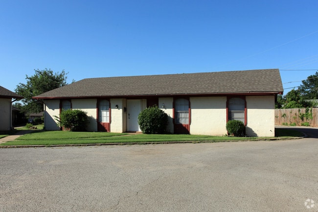 Amberwood Apartments