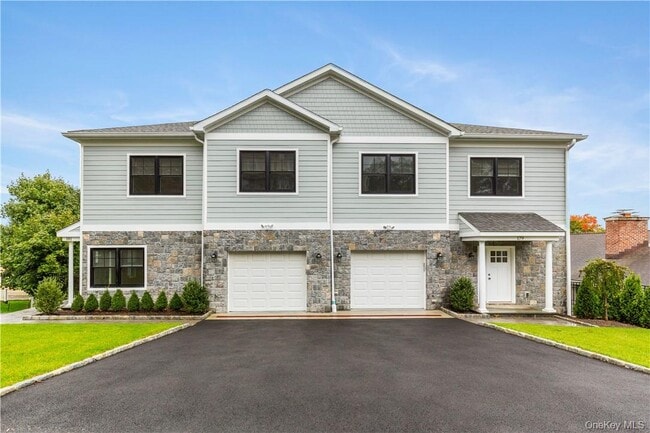 Building Photo - 179 Adelphi Ave