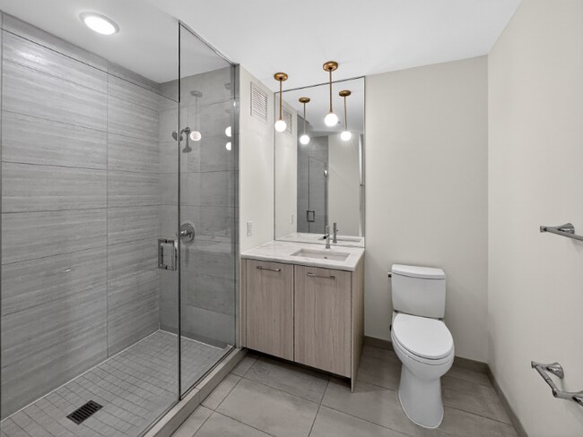 Photo - 167 N Desplaines St Unit 1306